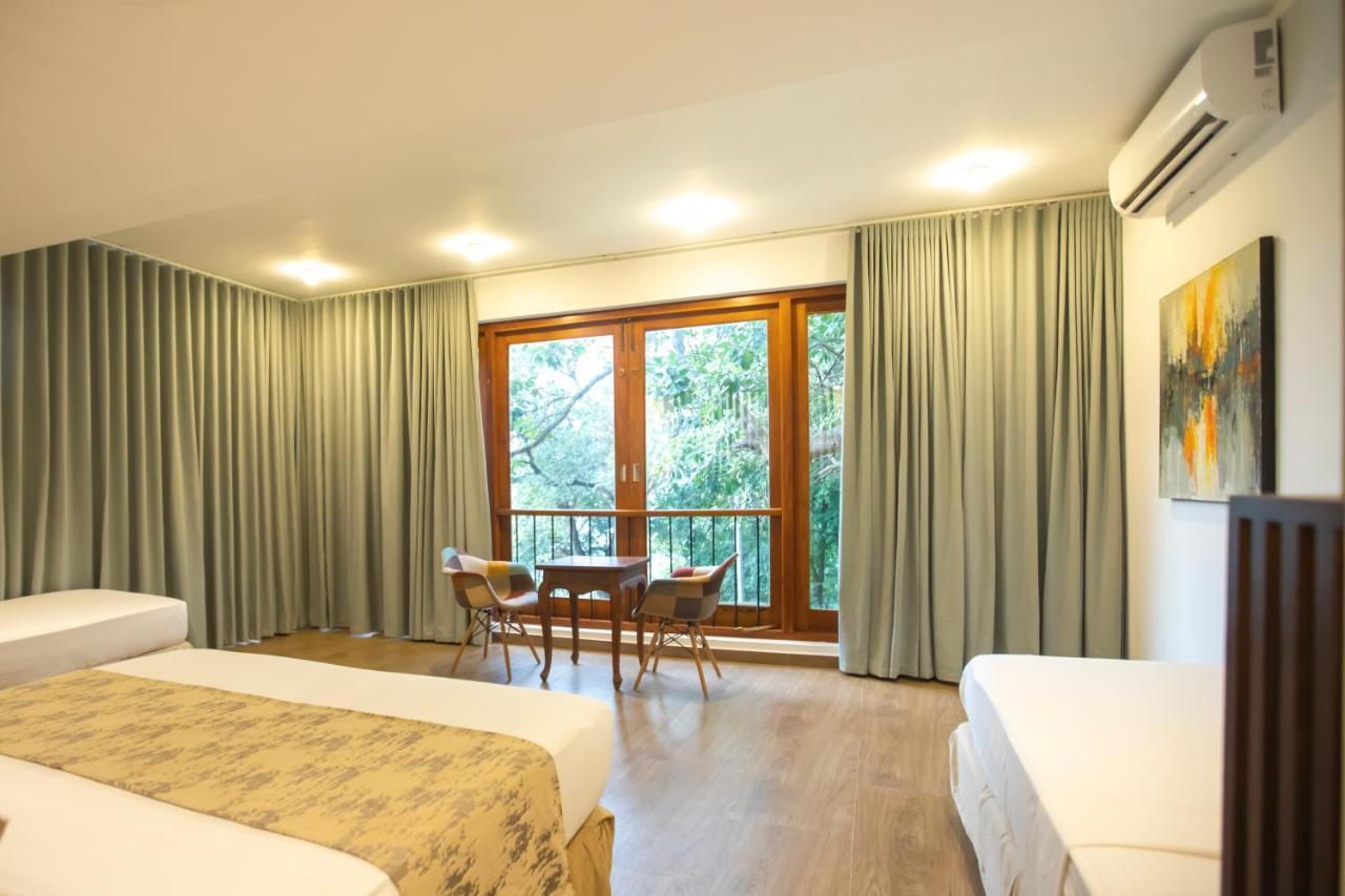Birds Park Polgahawela Hotel Wadakada Eksteriør billede